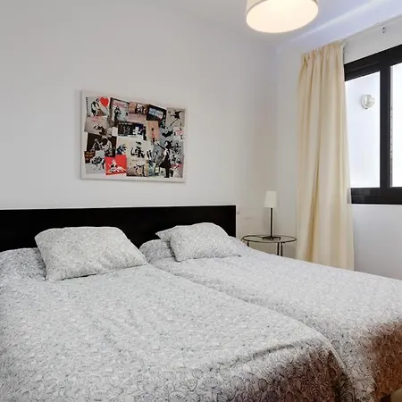 Playa Blanca Sleeps 10 Pool Air Con Wifi Villa Playa Blanca (Lanzarote)