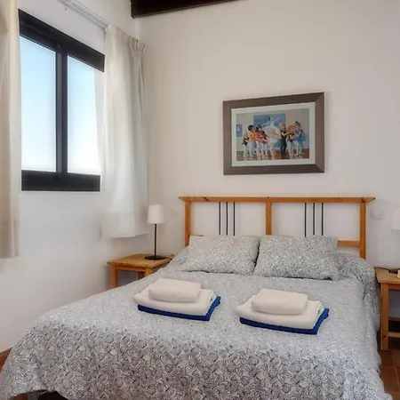 Playa Blanca Sleeps 10 Pool Air Con Wifi Villa *